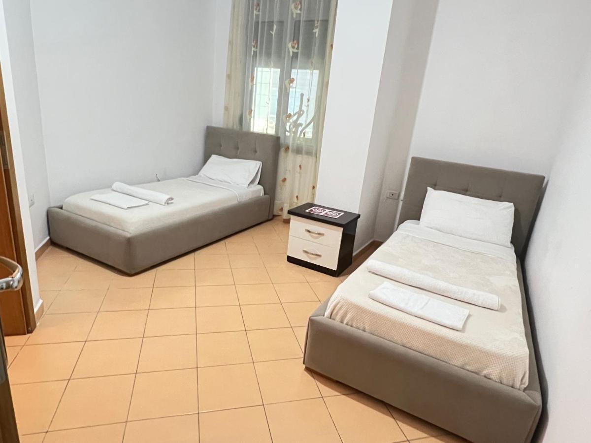 Leonard Apartment Tiran Dış mekan fotoğraf