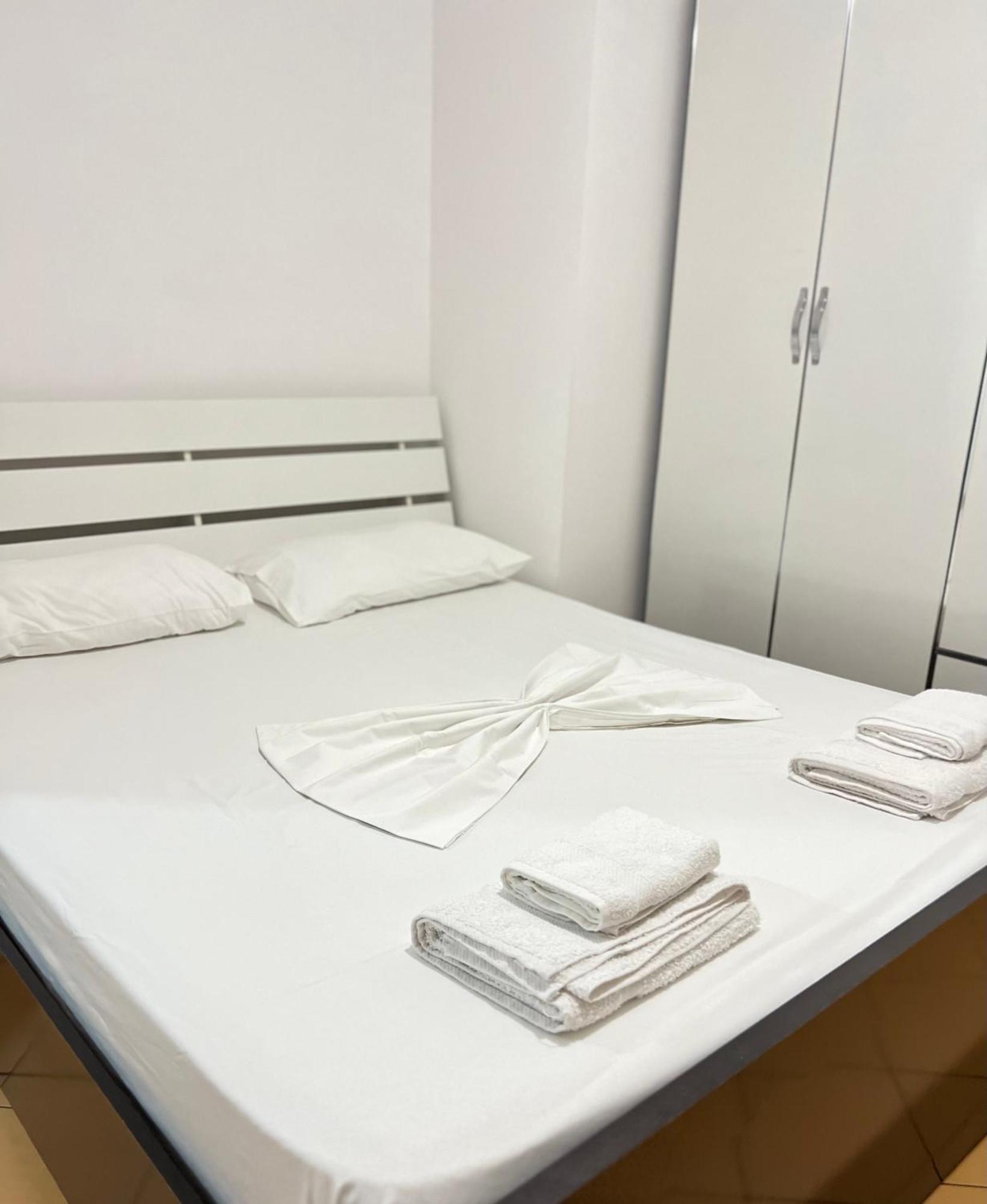 Leonard Apartment Tiran Dış mekan fotoğraf